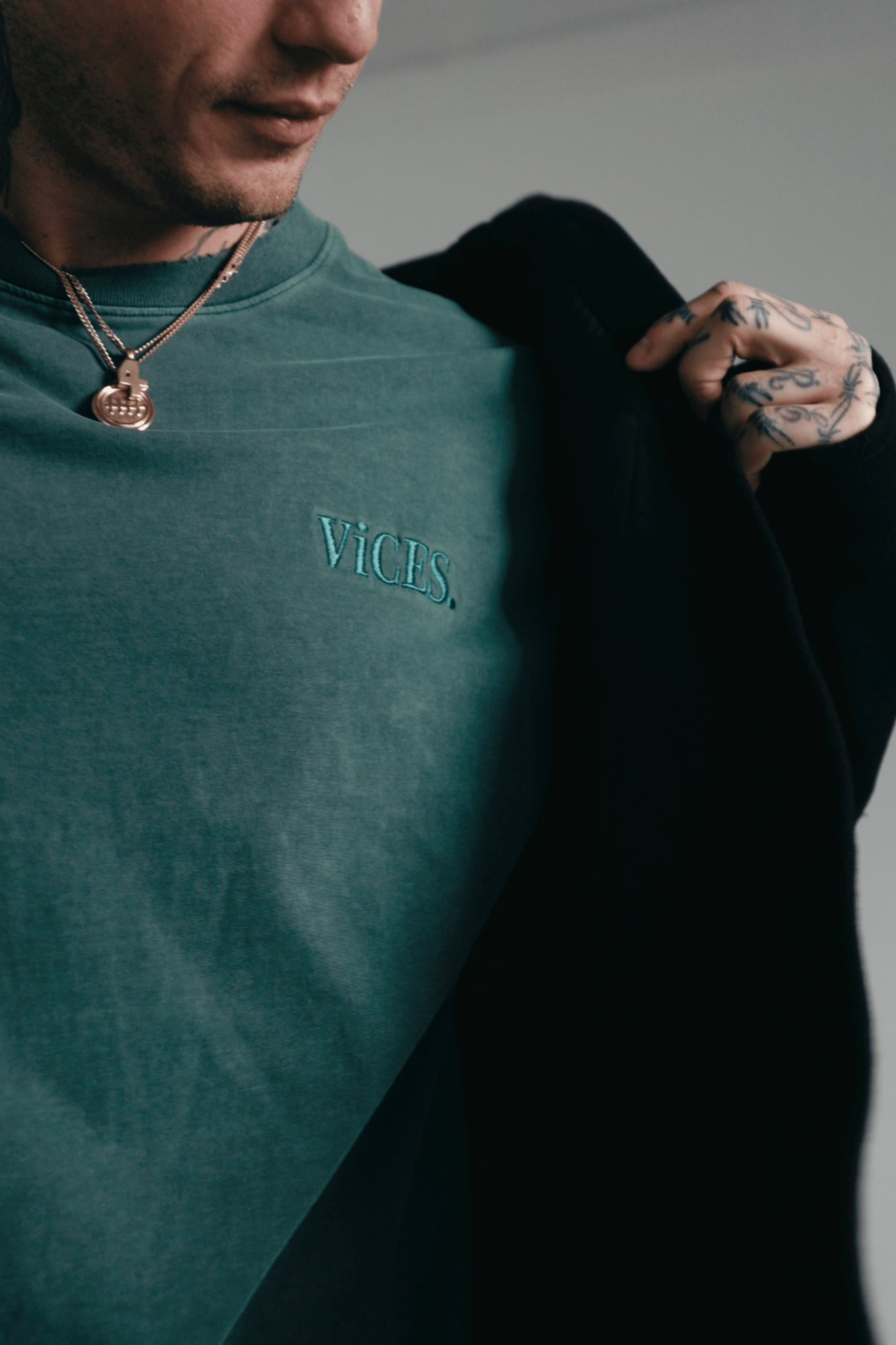 Classic Stoned Tee (Vintage Green) - Vices&co.
