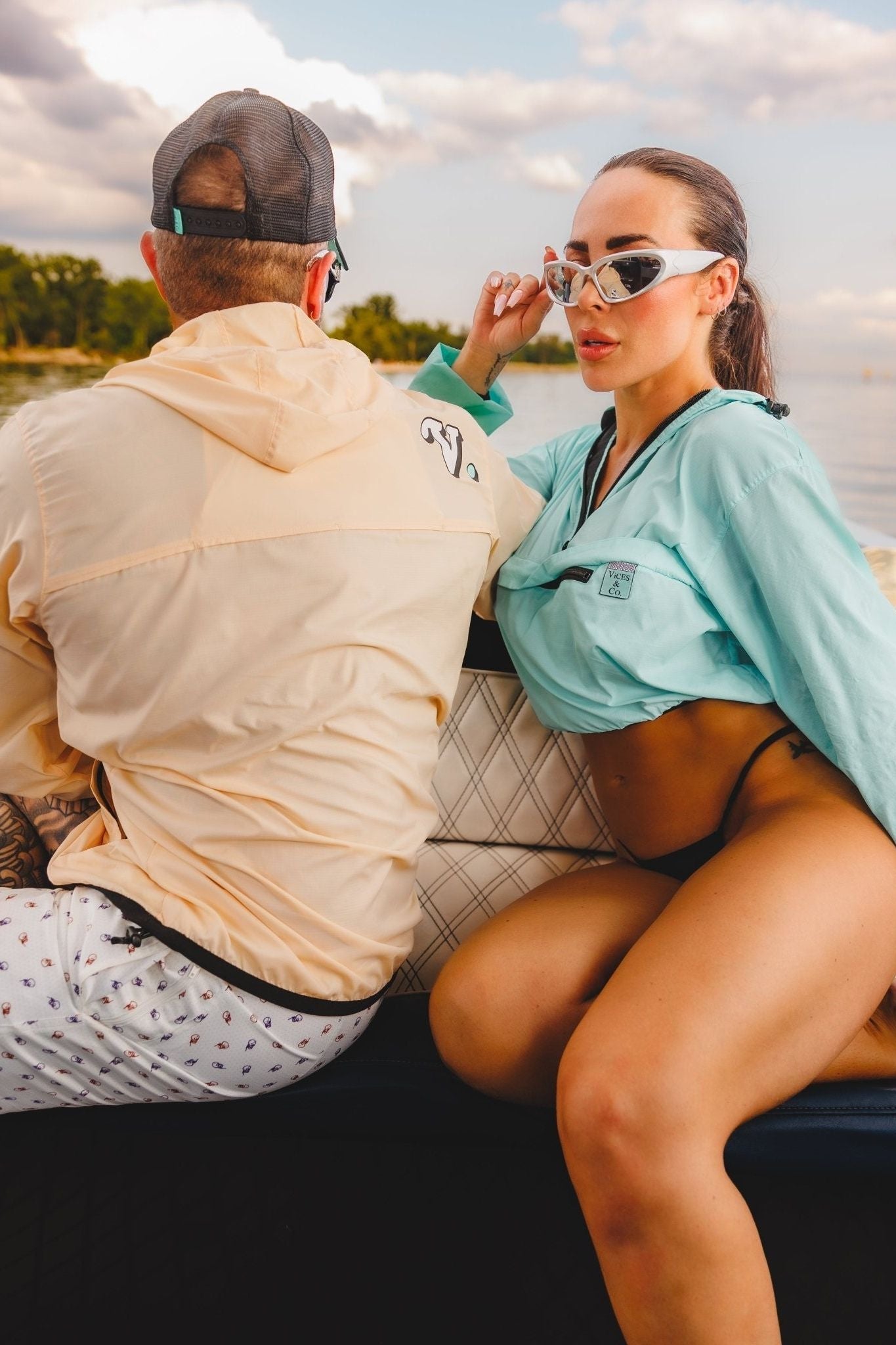 Crop Windbreaker - Vices&co.