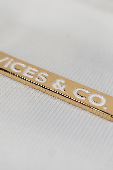 T-Shirt (White) - Vices&co.