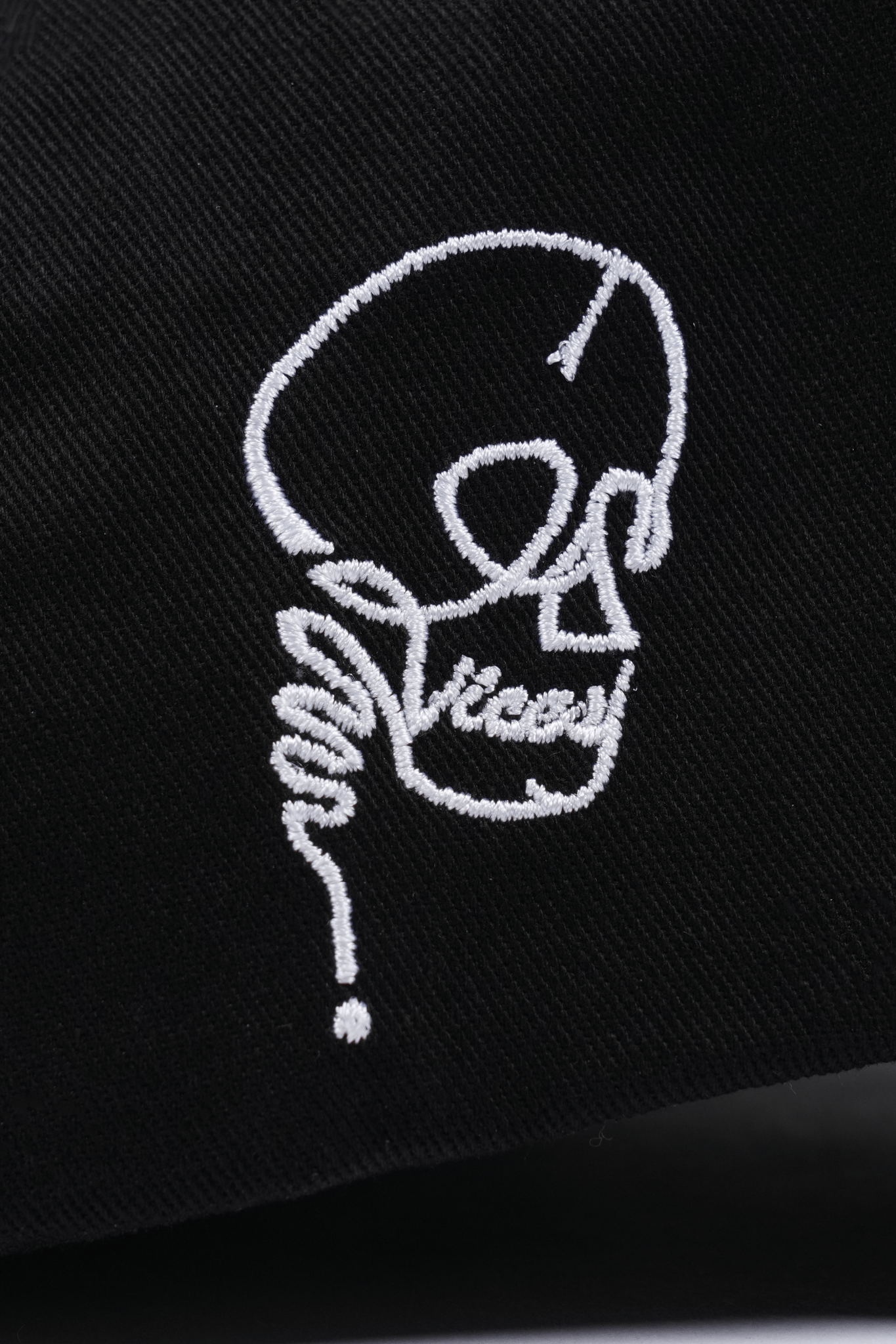 V Dot Snapback - Black - Vices&co.