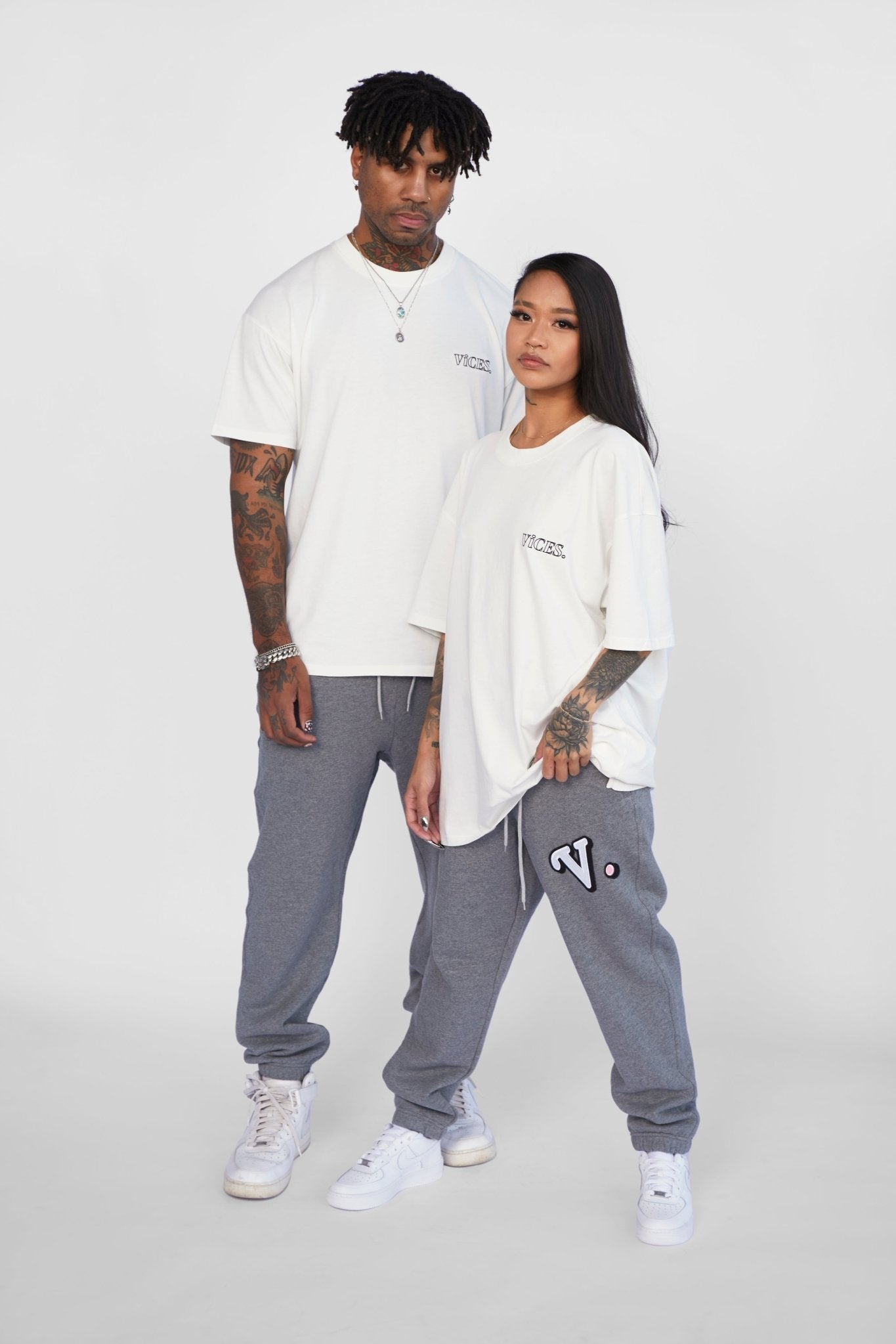 Signature Oversized Tee (Vintage White) - Vices&co.