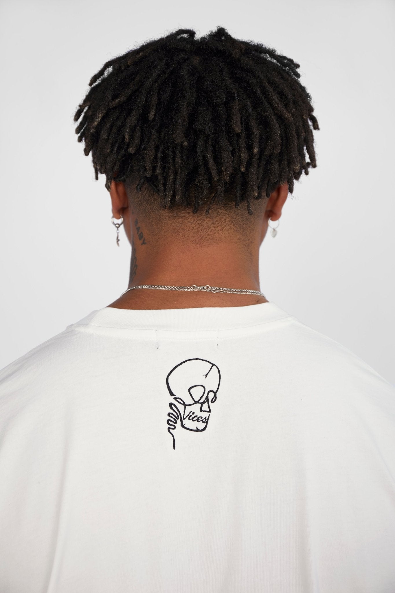 Signature Oversized Tee (Vintage White) - Vices&co.